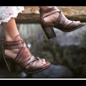 Freebird Brown Leather Claw Sandals Distressed